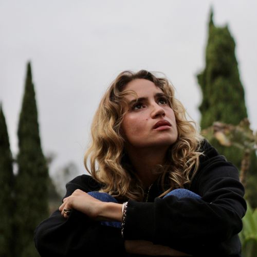 Emmy Meli - All About Love